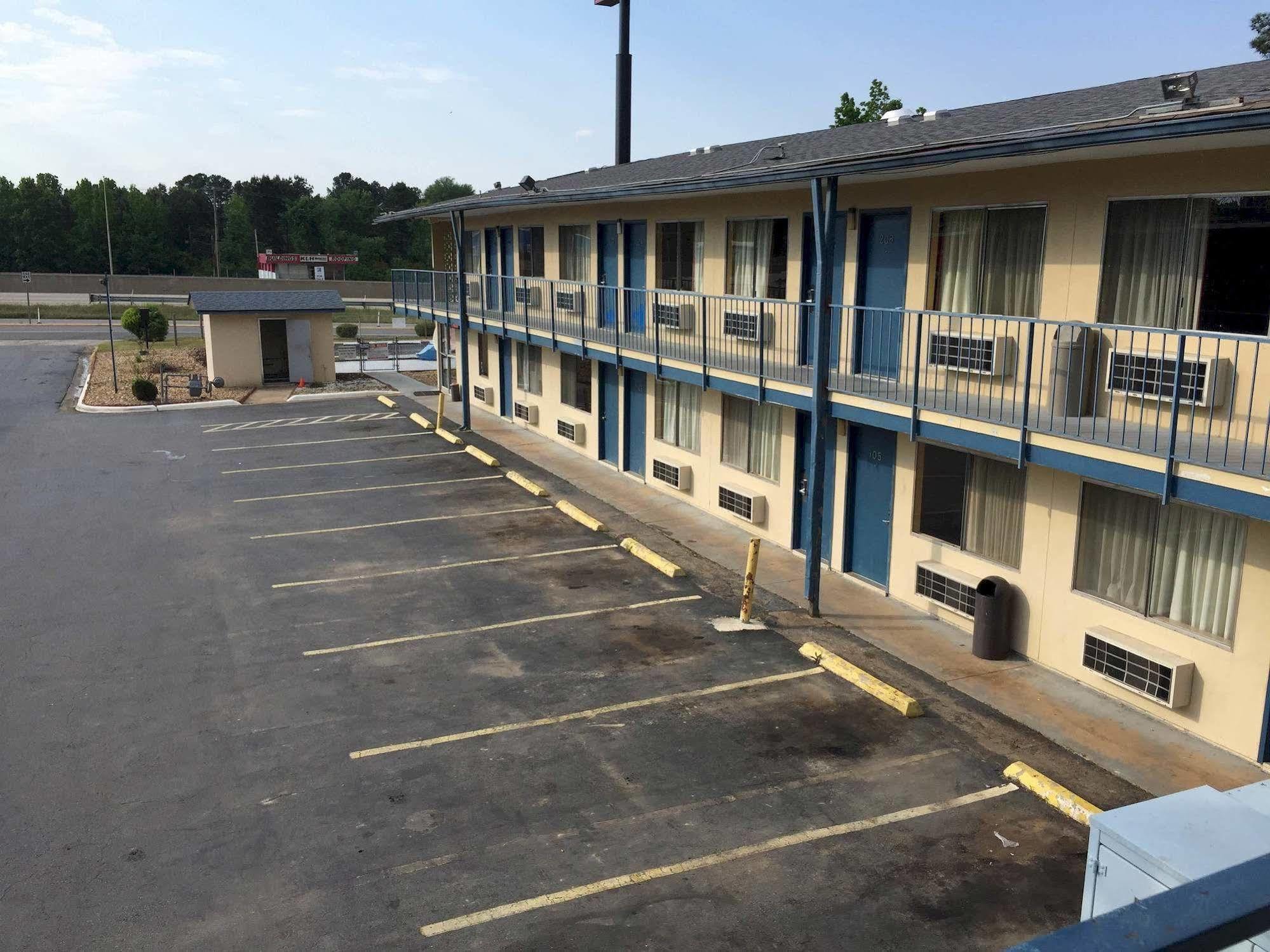 Super 7 Inn リトルロック エクステリア 写真